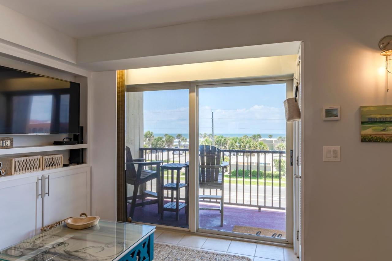 Stunning Ocean Views Steps From The Beach With Pool! Fabulous 4Th Floor Studio! New Smyrna Beach Exteriör bild