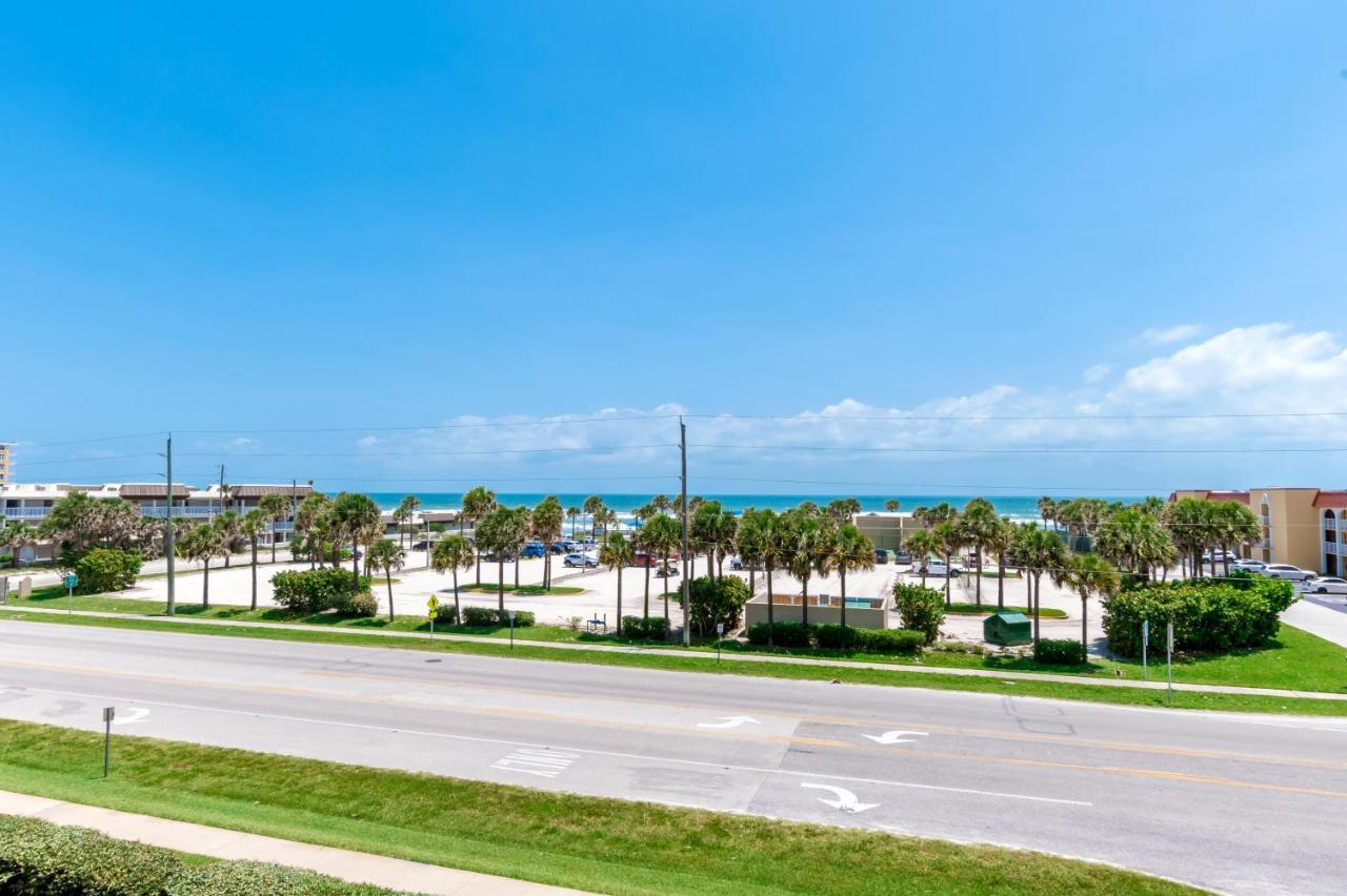 Stunning Ocean Views Steps From The Beach With Pool! Fabulous 4Th Floor Studio! New Smyrna Beach Exteriör bild