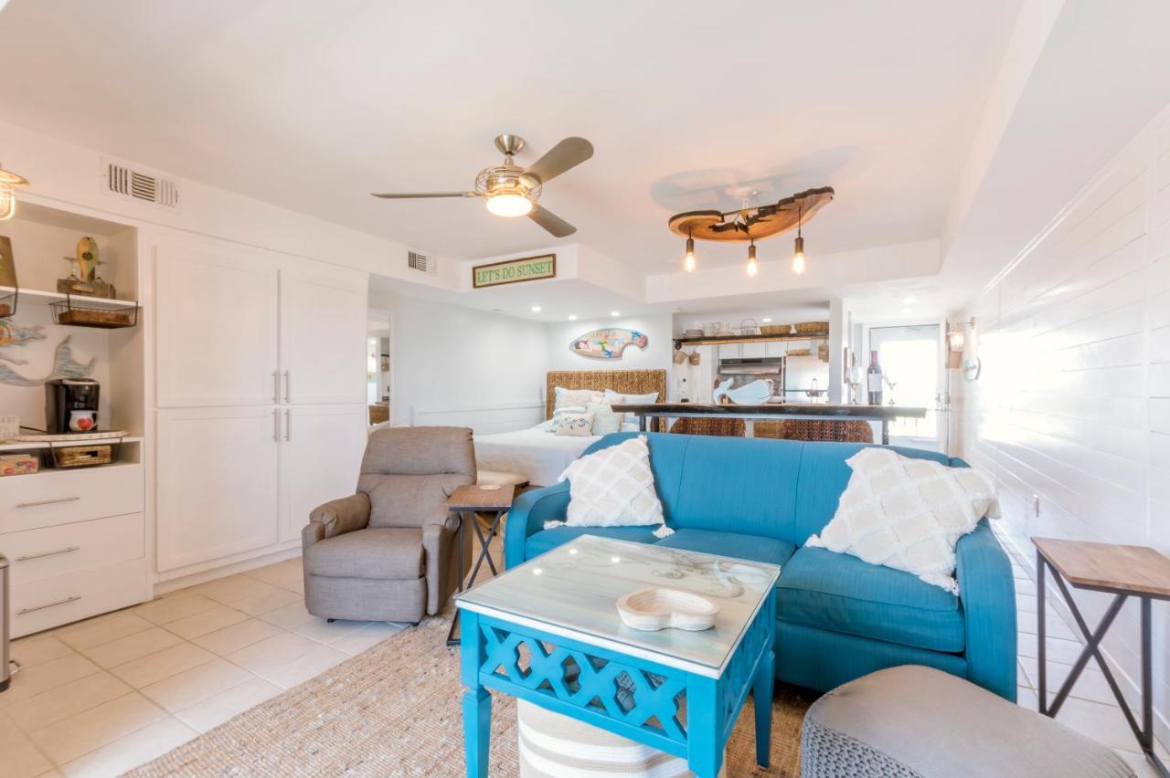 Stunning Ocean Views Steps From The Beach With Pool! Fabulous 4Th Floor Studio! New Smyrna Beach Exteriör bild